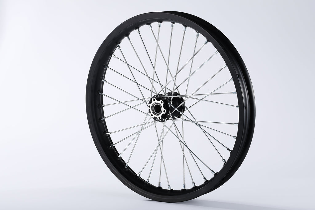 17in Surron Light Bee Sumo Rims + CST Tires